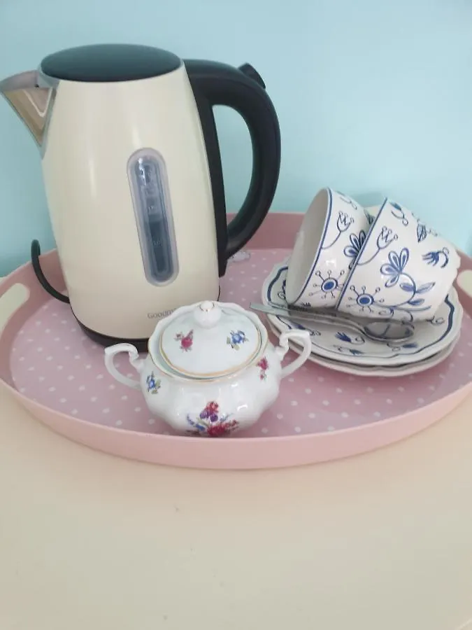 Judy'S B&B Private Home Cardiff 0*,